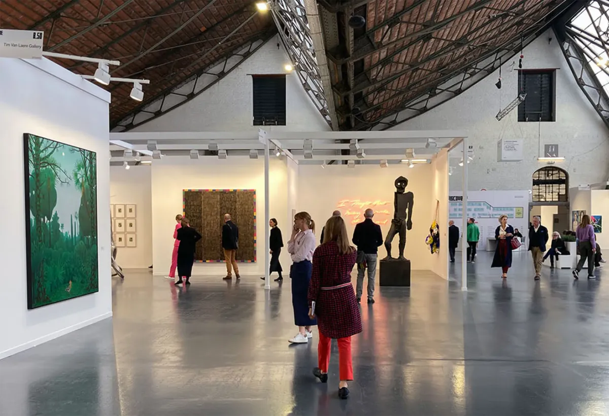 Discover Art Brussels with a visit by Munchies Art Club Magazine